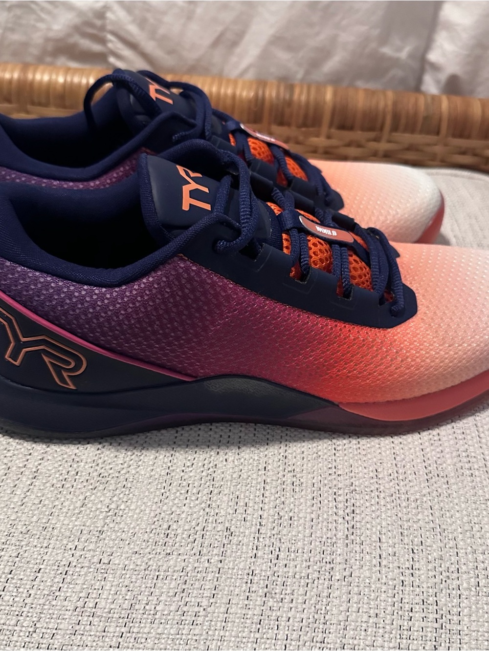 TYR CXT-2 Trainer - limited edition - team world from WZA SoCal